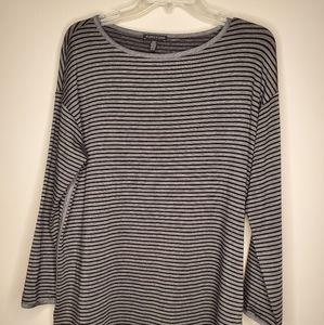 Eileen Fisher XS Long Sleeve Shirt